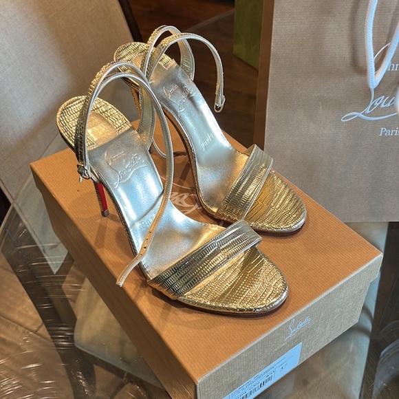 SOLD - Picture 5 of 6